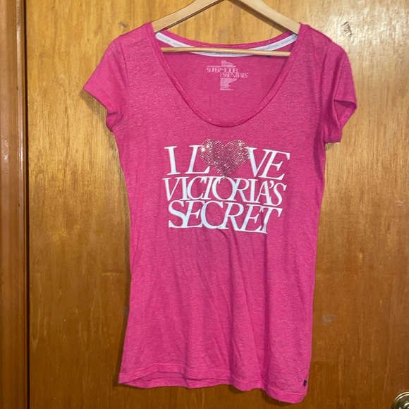 •VICTORIA'S SECERT•SUPER MODEL ESSENTIALS "I LOVE VICTORIA'S SECERT" TOP MEDIUM - Picture 7 of 7